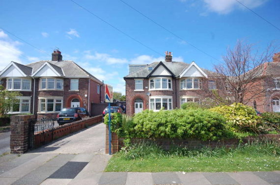 4&nbsp;Bedroom&nbsp;Semi-Detac...